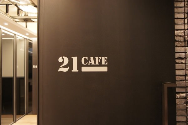 渋谷の無料勉強会スペース「21cafe」に突撃インタビューしました！〜設備＆インタビュー編〜